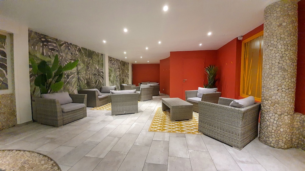 Urban Hotel Aix-les-Bains, BW Signature Collection 7/54