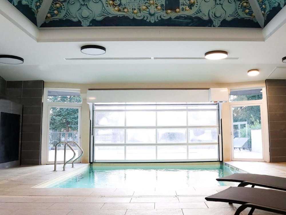 Mercure Chateau De Fontainebleau 33/76