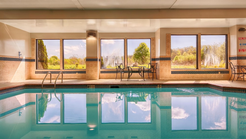Best Western Plus Bass Hotel & Suites 2/22