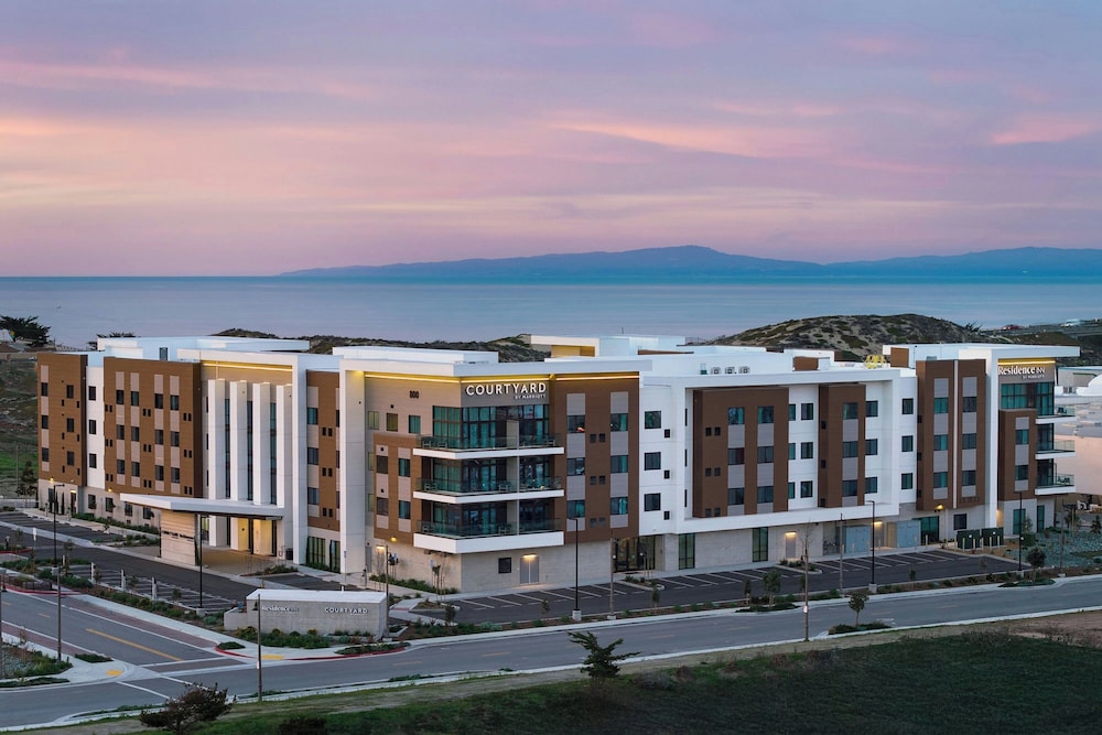 Residence Inn by Marriott Sand City Monterey 4/50