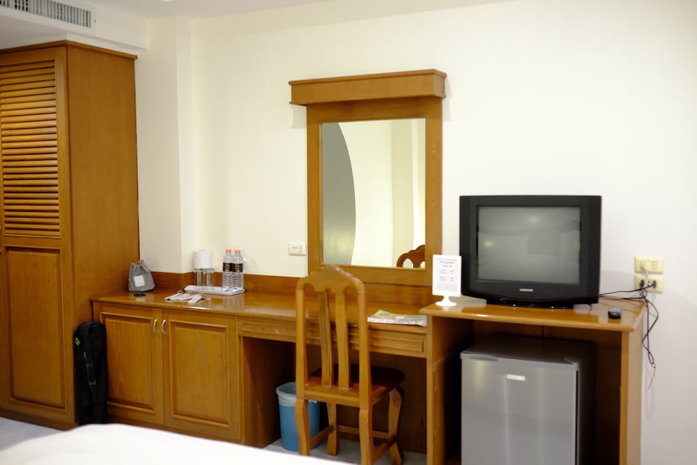 Pj Inn Pattaya 36/43