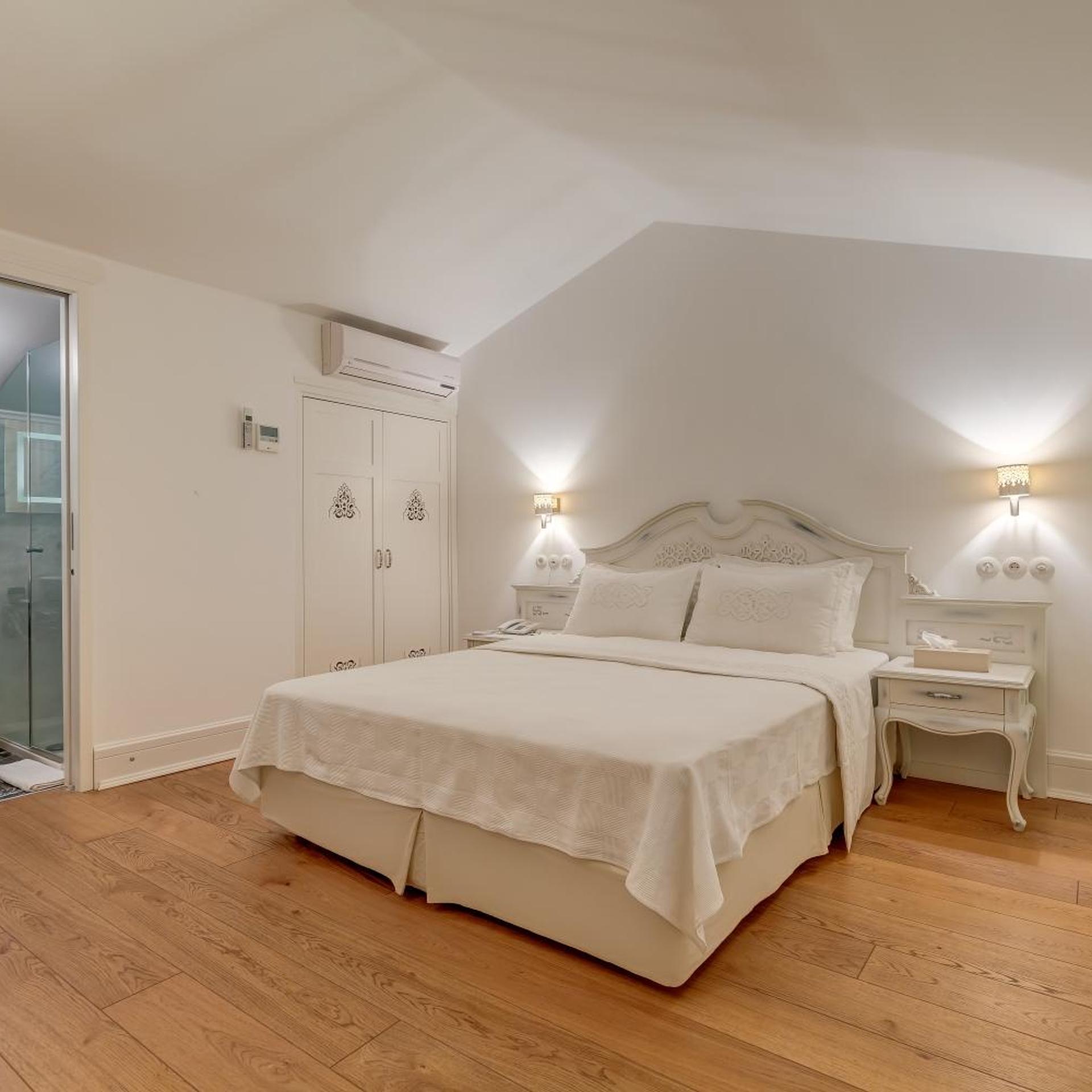 Loft, Suite