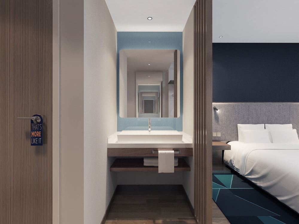 Holiday Inn Express Pengzhou Downtown 23/71