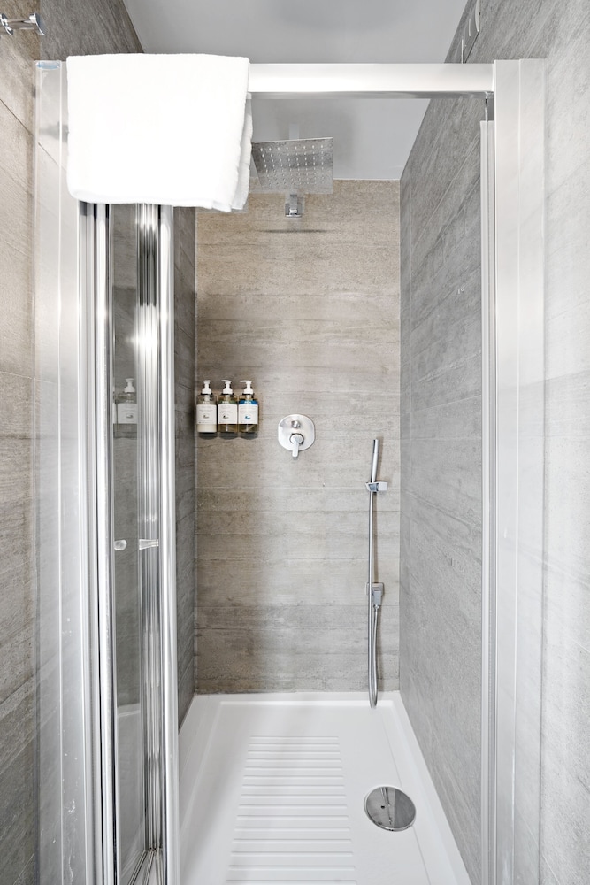 numa l Rodo Rooms & Apartments 10/72