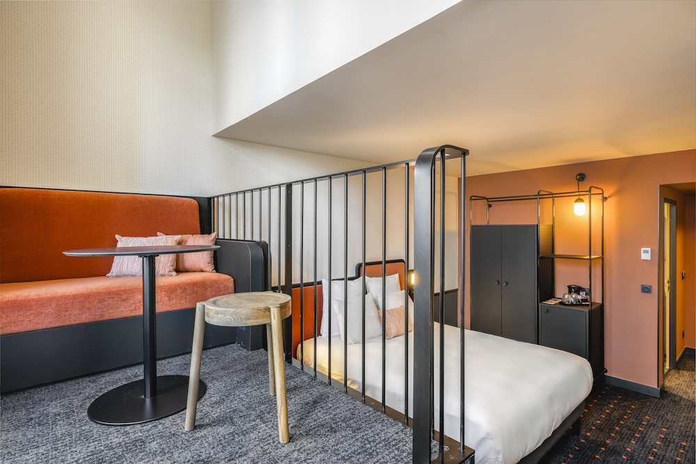 Mercure Bordaux Gare Atlantic 43/76