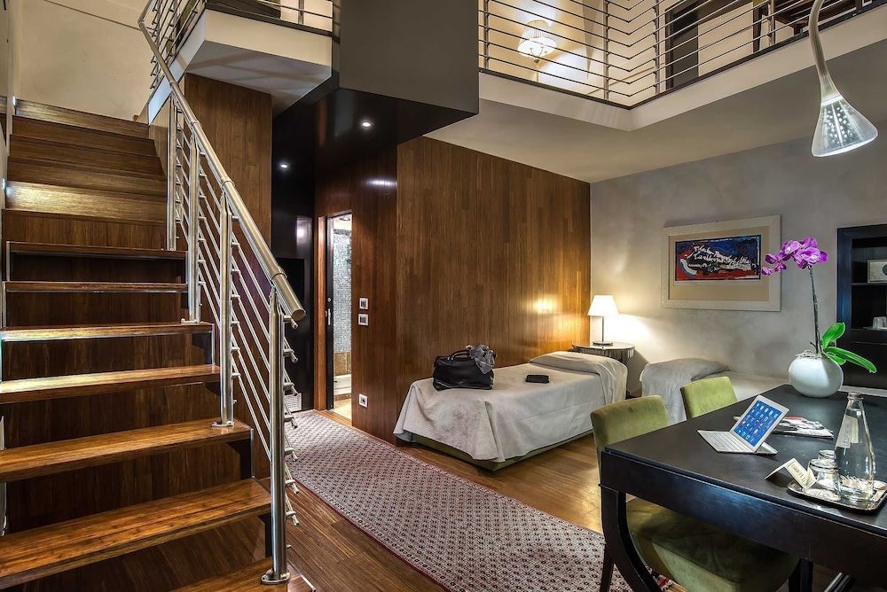 MINI, APARTMENT