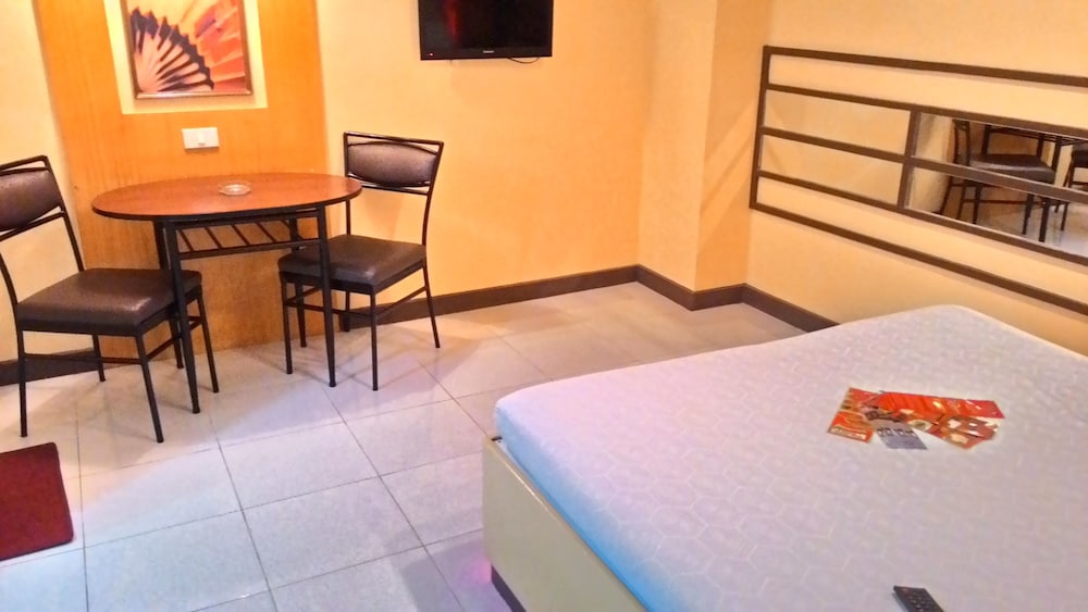 Hotel Sogo Edsa Cubao 45/55