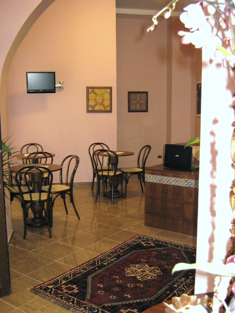 Garibaldi Relais 8/67
