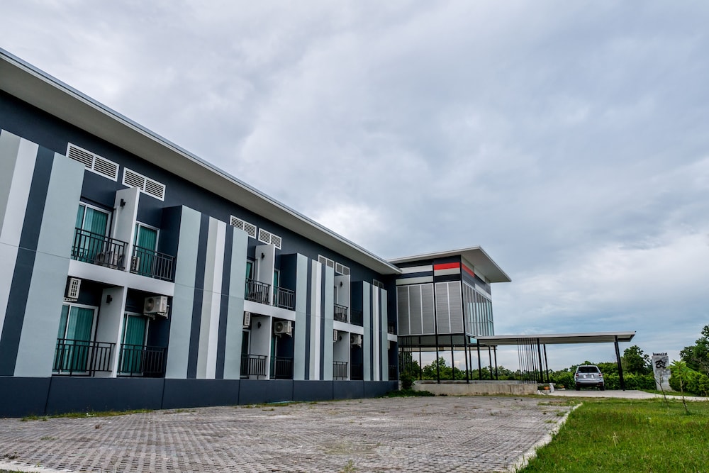 B3 Hotel 3/45