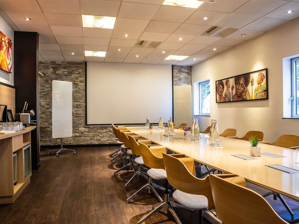 ibis Styles Paris Bercy 64/76