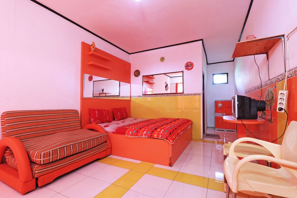 Hotel Agung Permata Artha by ZUZU 21/30