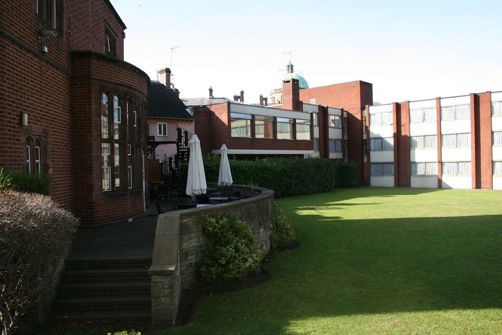 Best Western Plough & Harrow Hotel 3/49