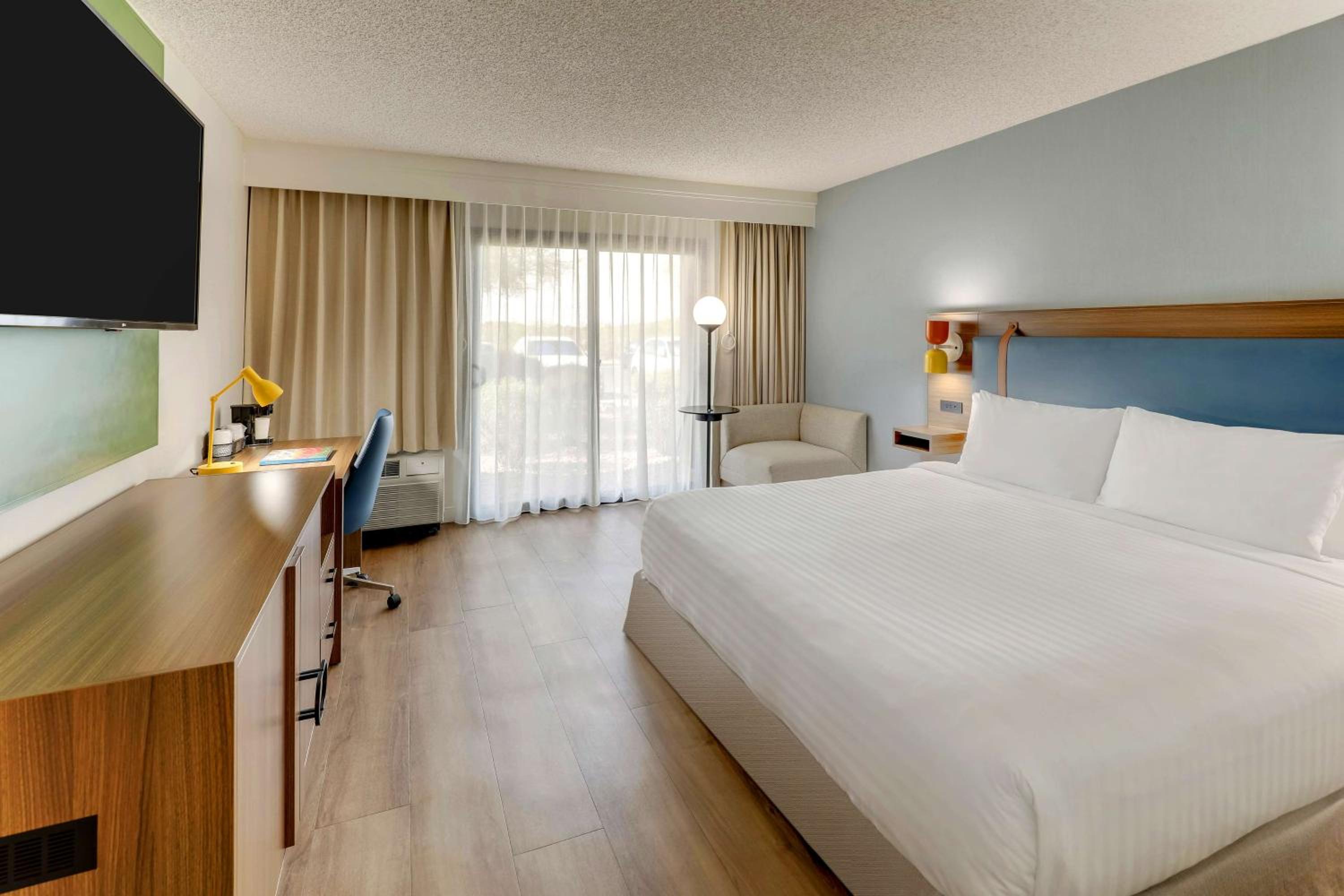 غرفة بسرير كينج لذوي الإعاقة، Sonesta Select Scottsdale At Mayo Clinic Campus 13/18