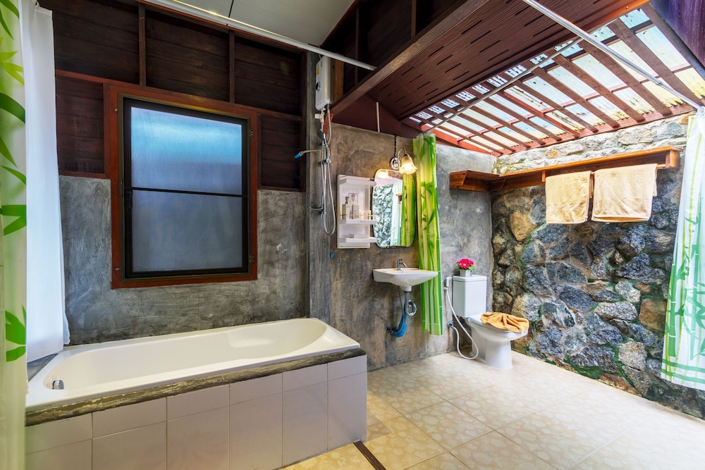 Kanya Cozy Bungalows Kata Beach 28/30