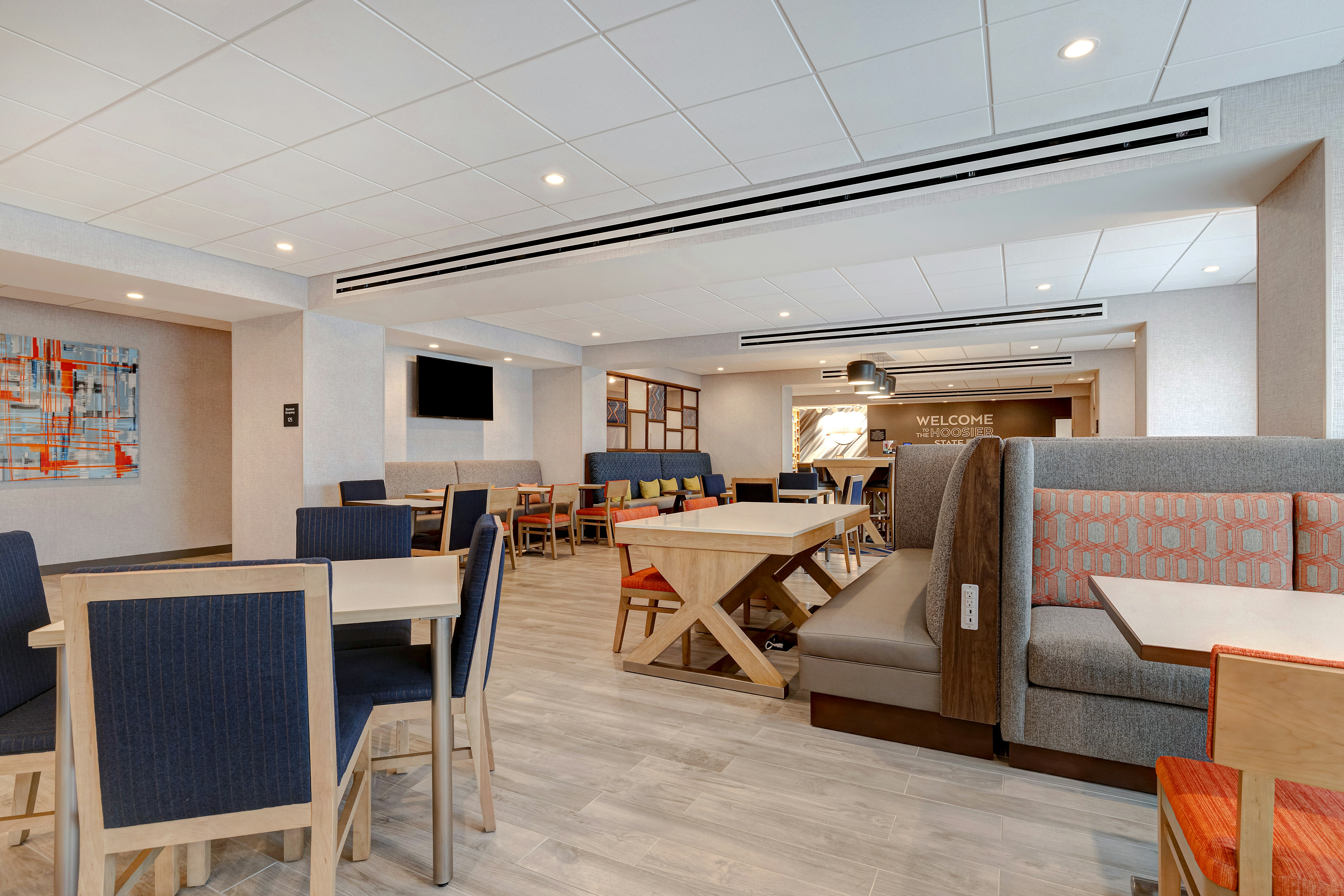 Hampton Inn Crown Point 31/47