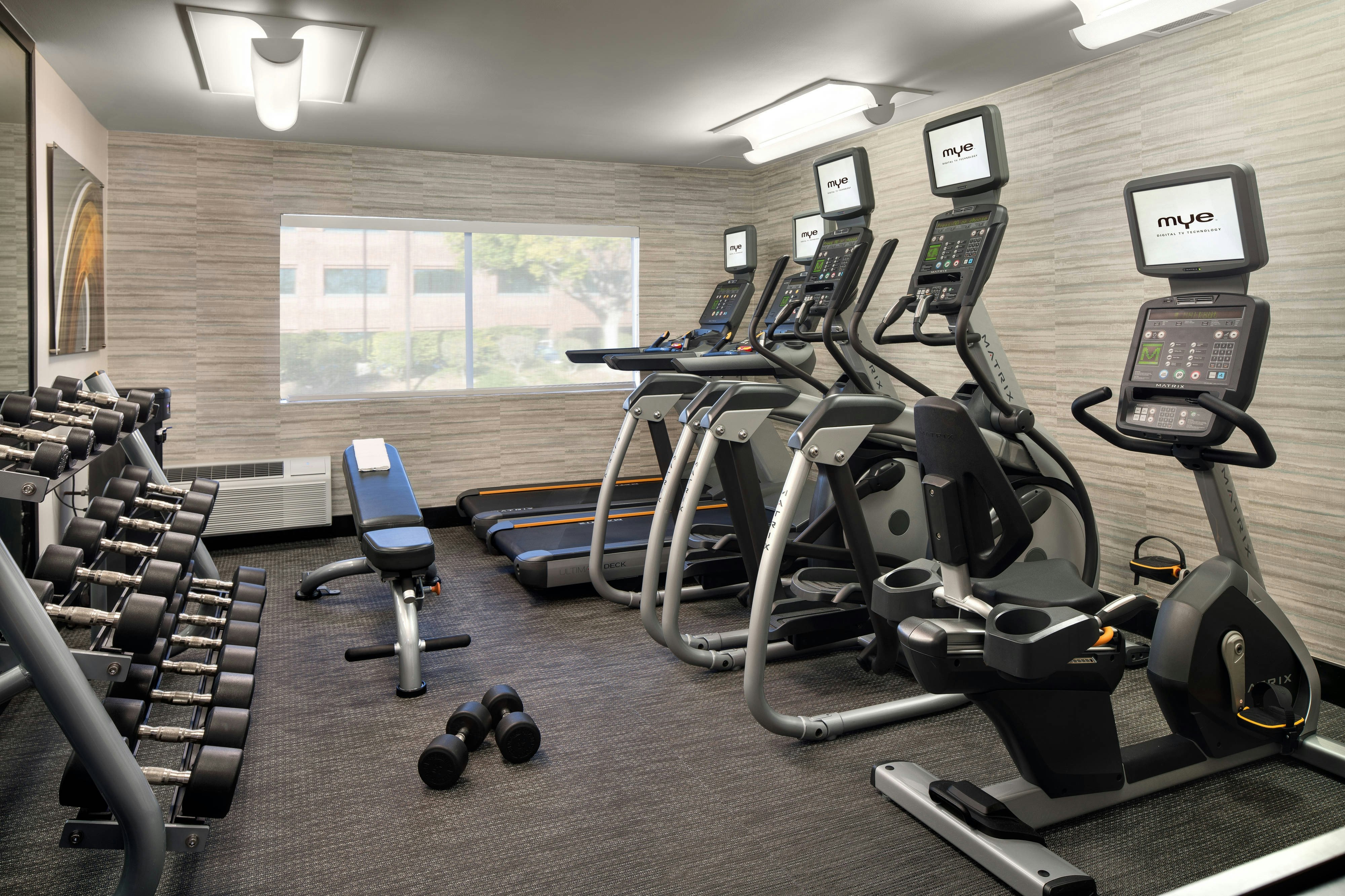 Courtyard by Marriott San Diego Sorrento Valley 9/20