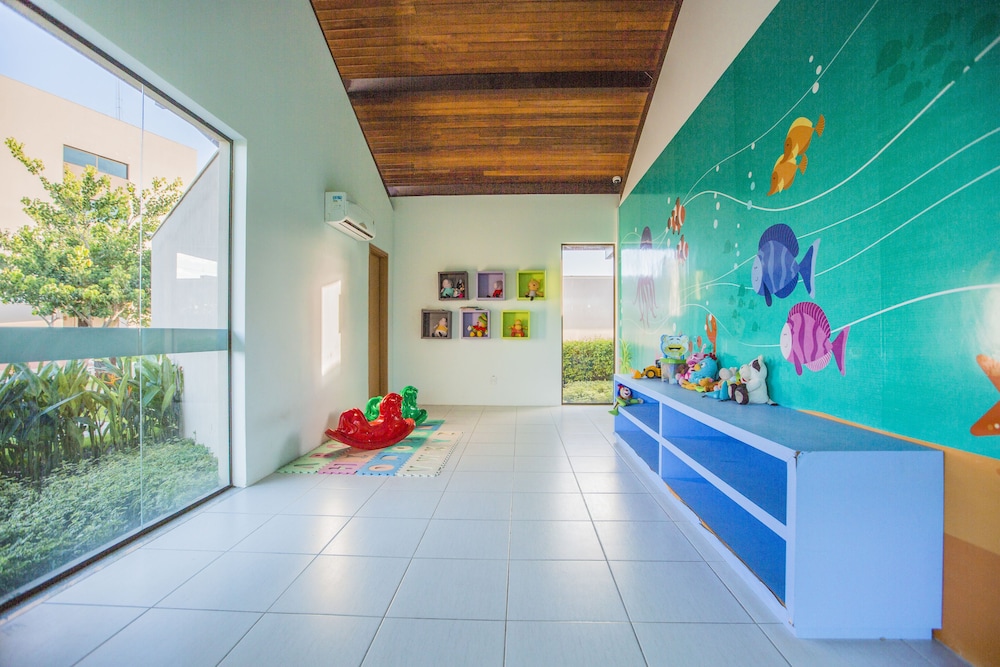 Nui Supreme Beach Living 32/48