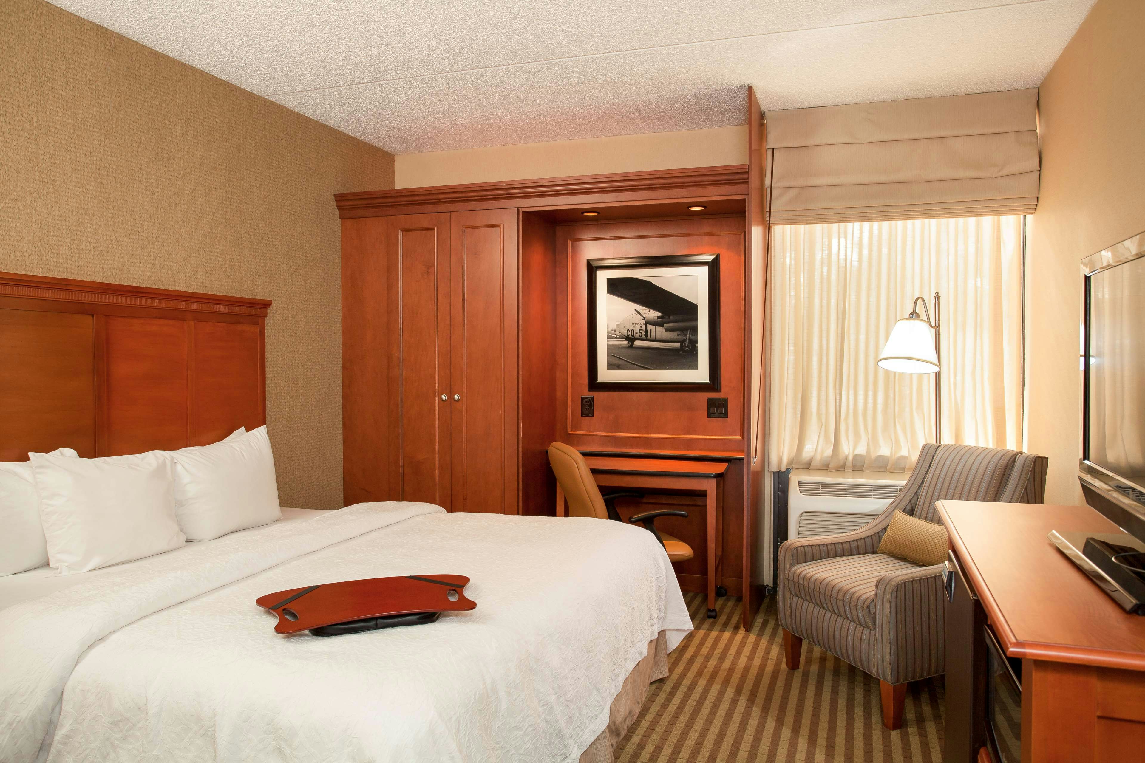 Hampton Inn Chicago-O'Hare International Airport 18/79