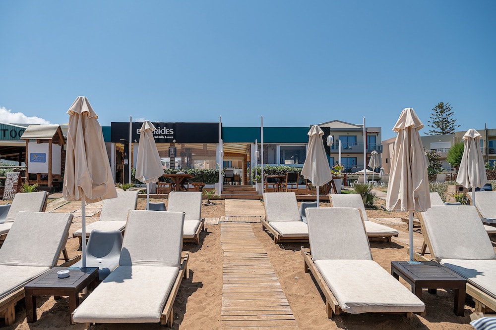 Esperides Beach Hotel Apartments 45/50