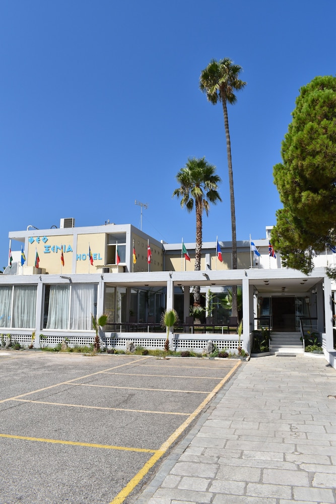 Theoxenia Hotel 82/91