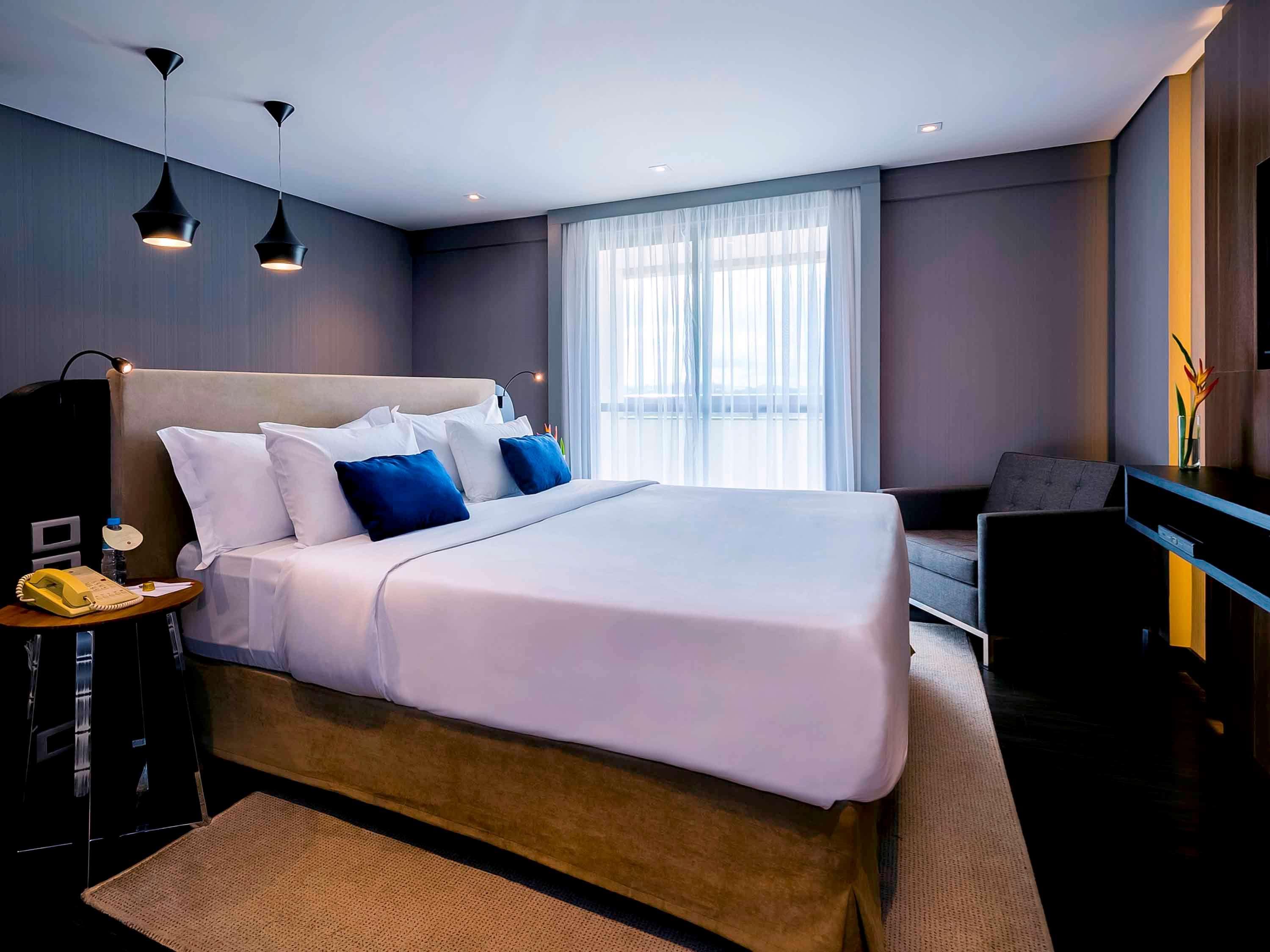 Luxury, Suite