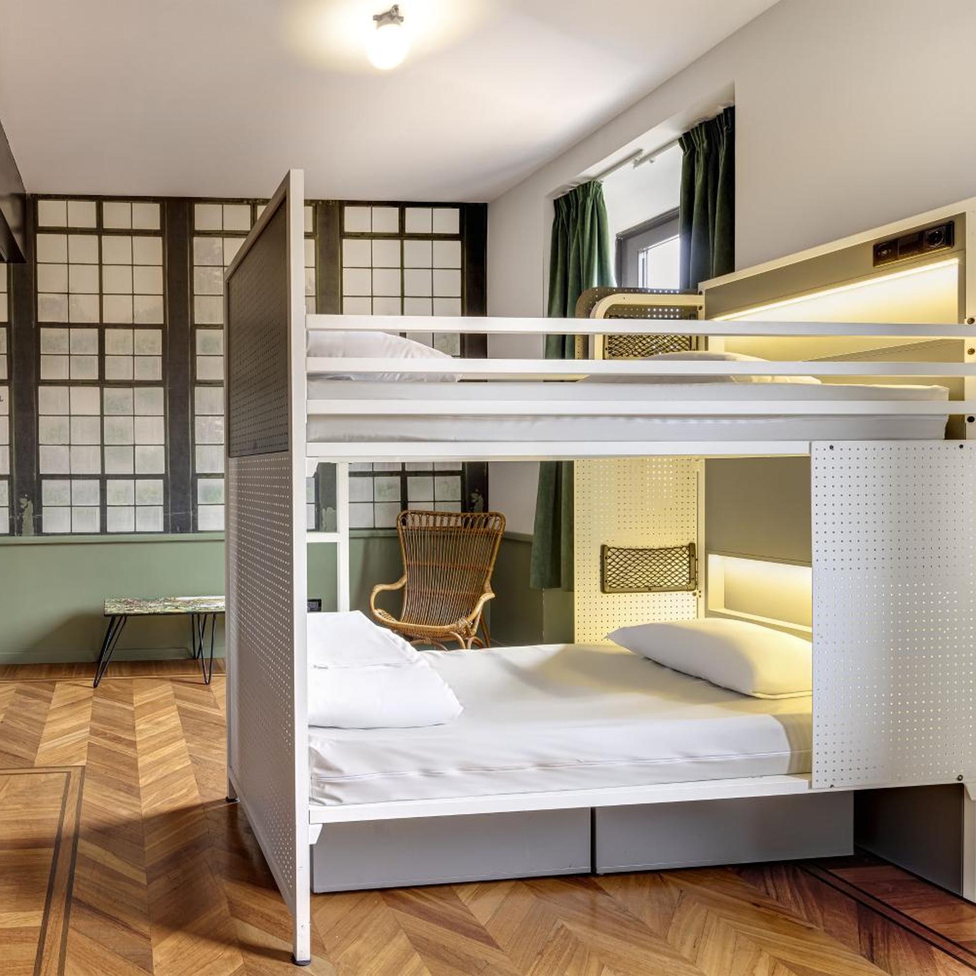 سكن مشترك بأربعة أسرّة للنساء، Generator Hostel Rome 2/10