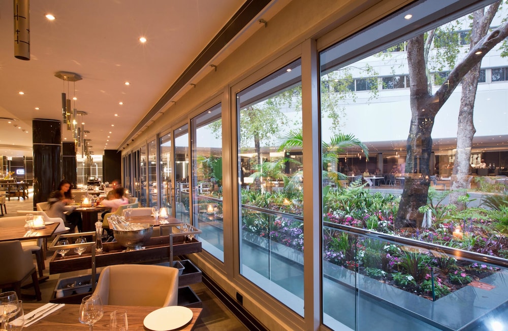 The Maslow Sandton 27/50