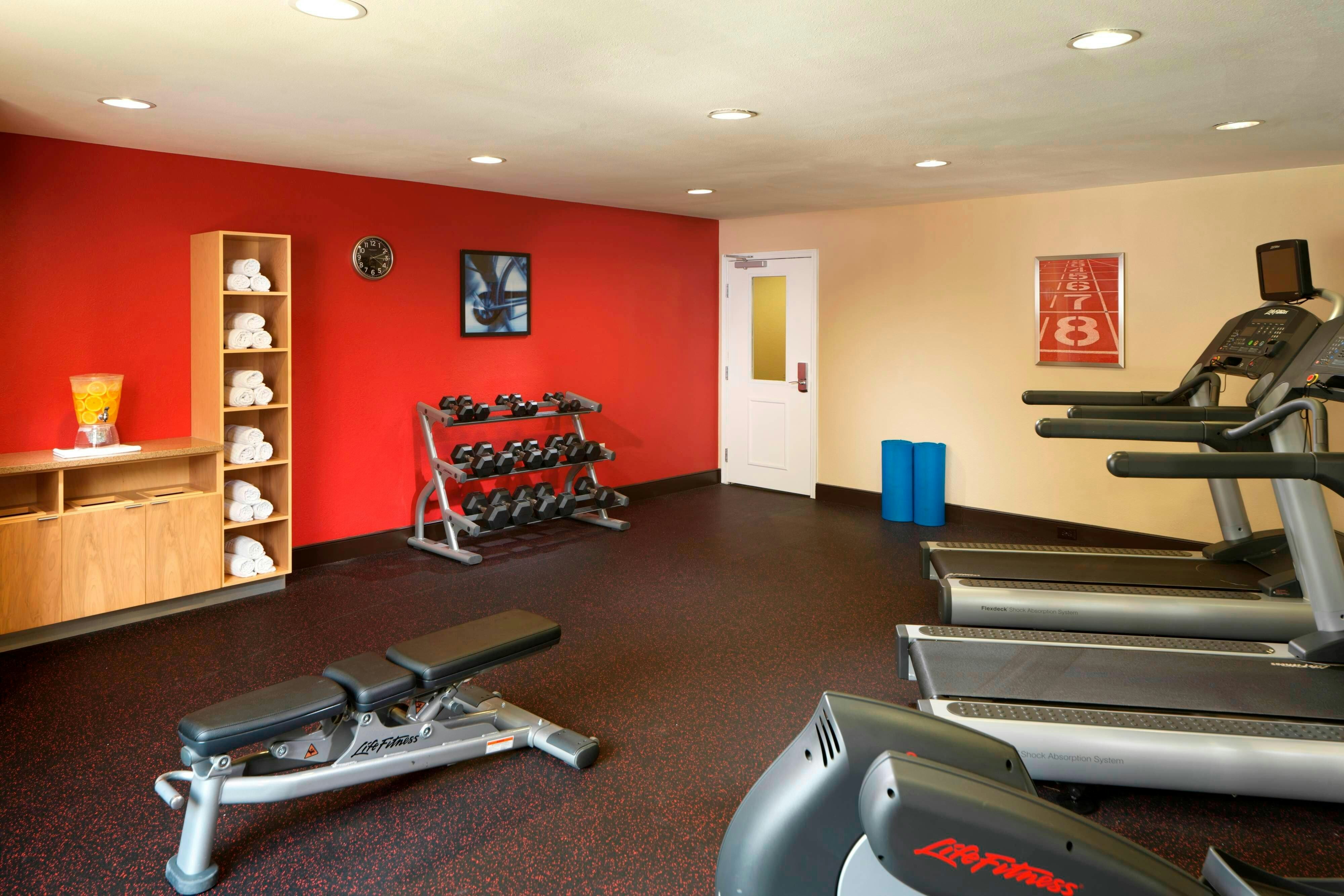 Towneplace Suites Houston Intercontinental Airport 3/8