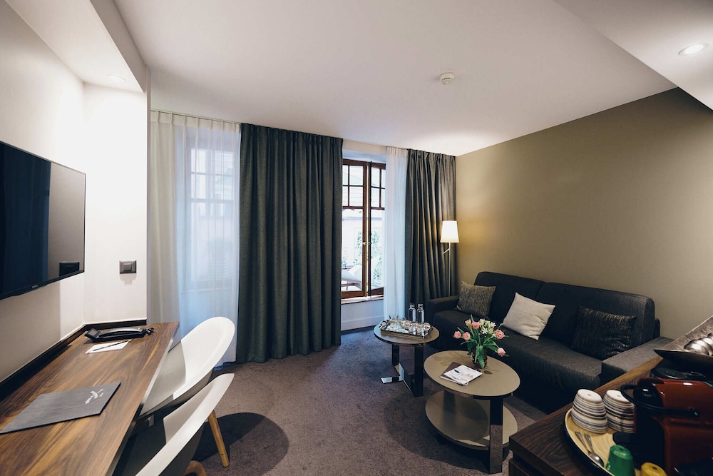 Hotel des Voyageurs 31/47