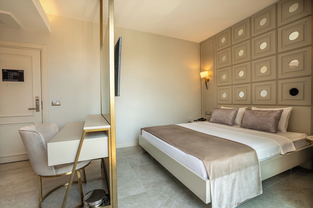 Muhtar Hotel 21/49