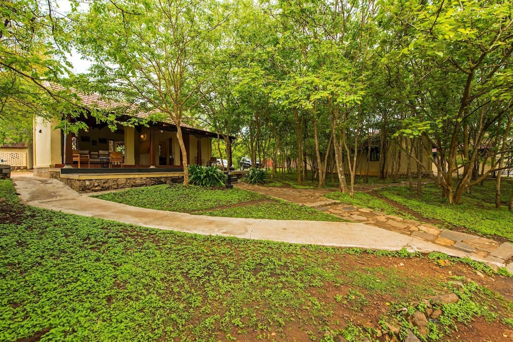 THE WINDFLOWER RESORTS AND SPA 24/45