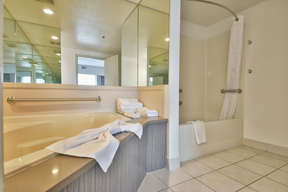 Country Inn & Suites by Radisson, Ocala Southwest 61/62
