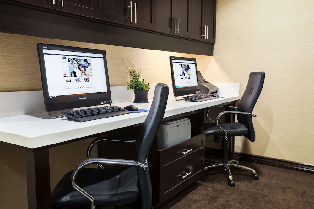 Hampton Inn Los Angeles Int'l Airport/Hawthorne 30/32