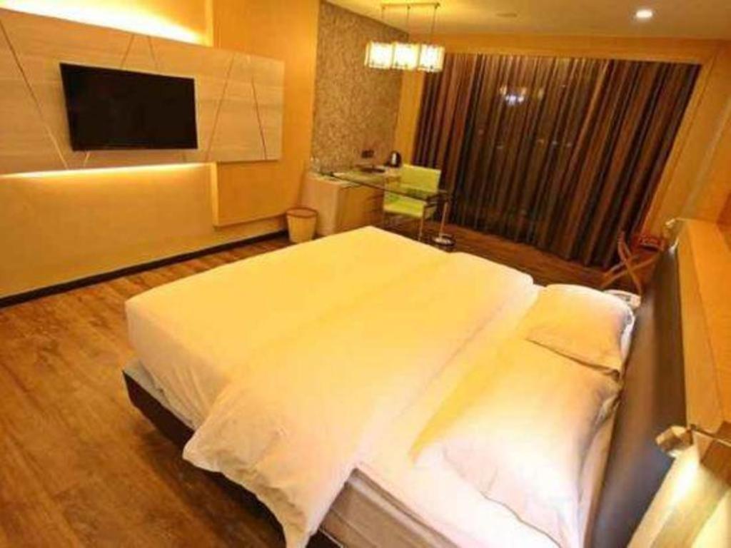 JC Mark Hotel 23/53