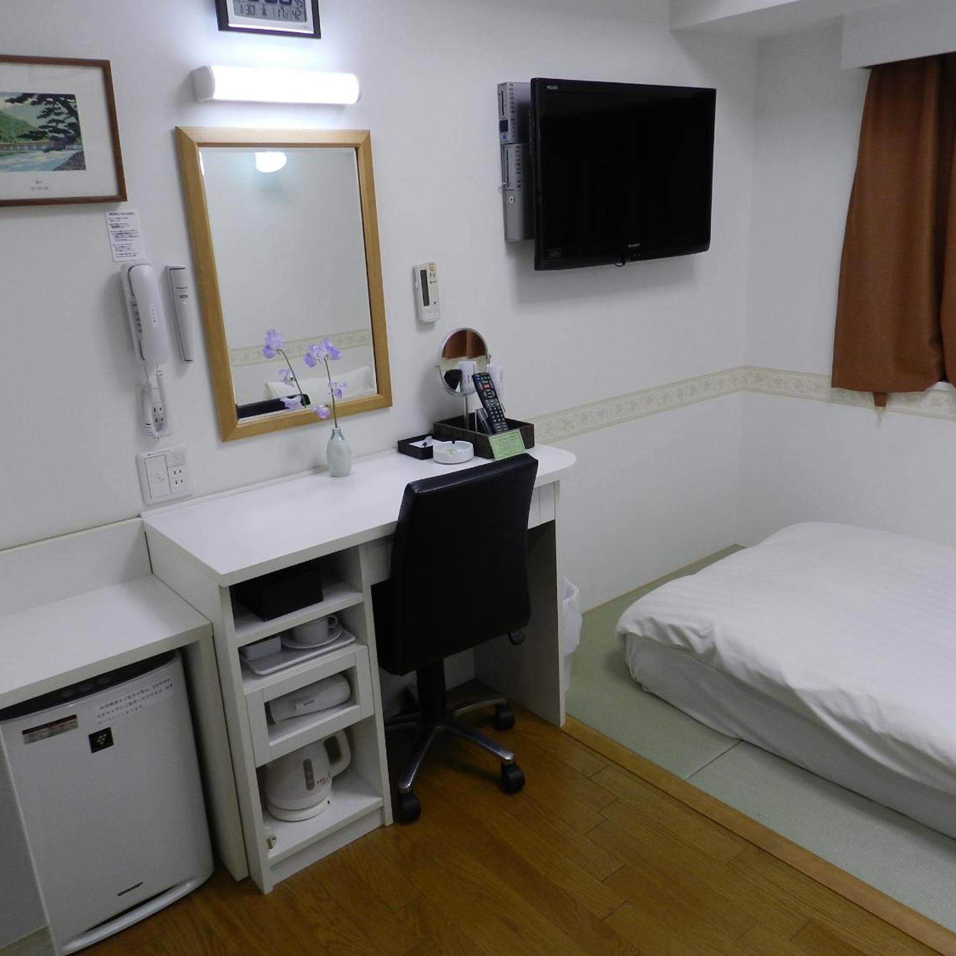 Checkin Shijokarasuma 22/57
