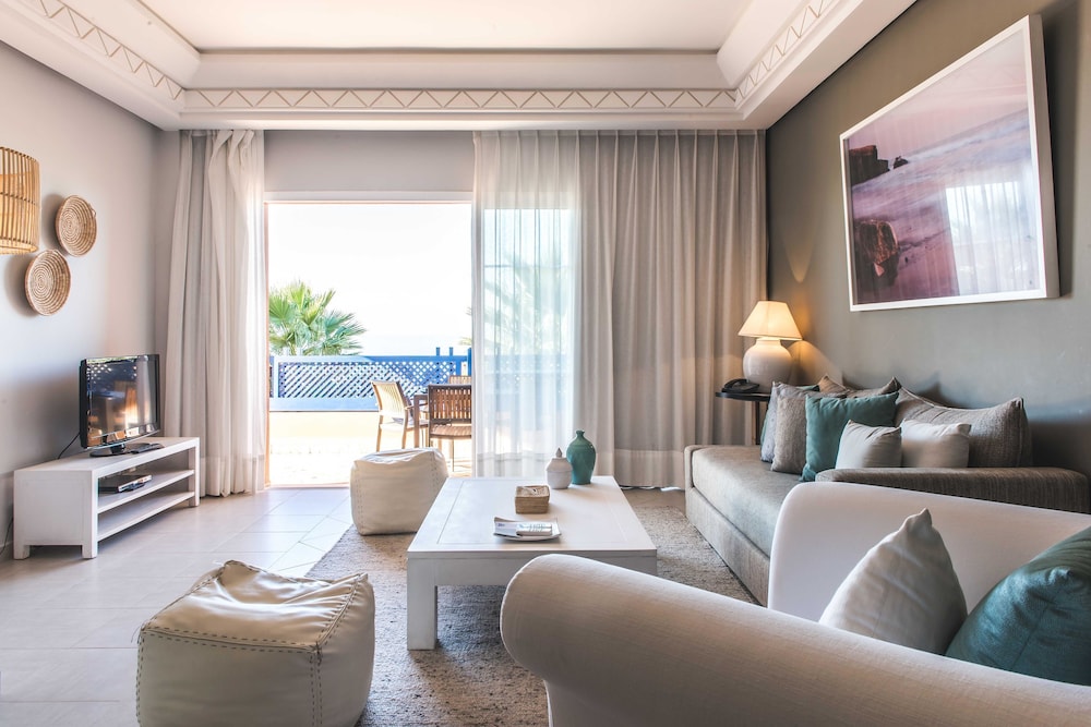 Paradis Plage Surf Yoga Spa Resort 57/83
