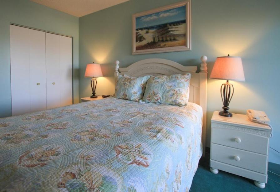 Watson's Regency Suites 16/50