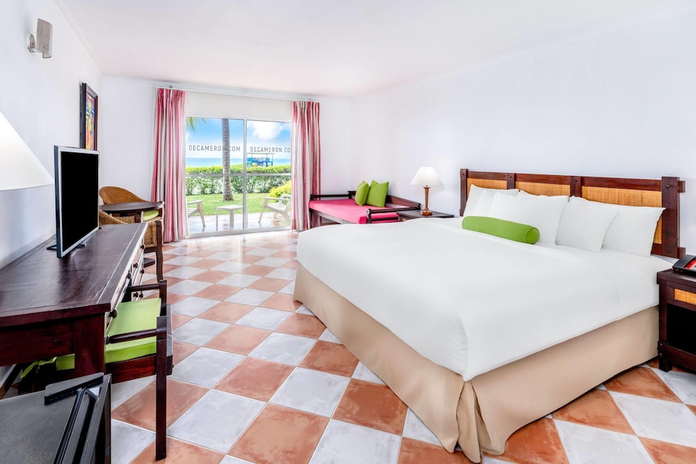 Grand Decameron Panama, A Trademark All Inclusive Resort 25/70