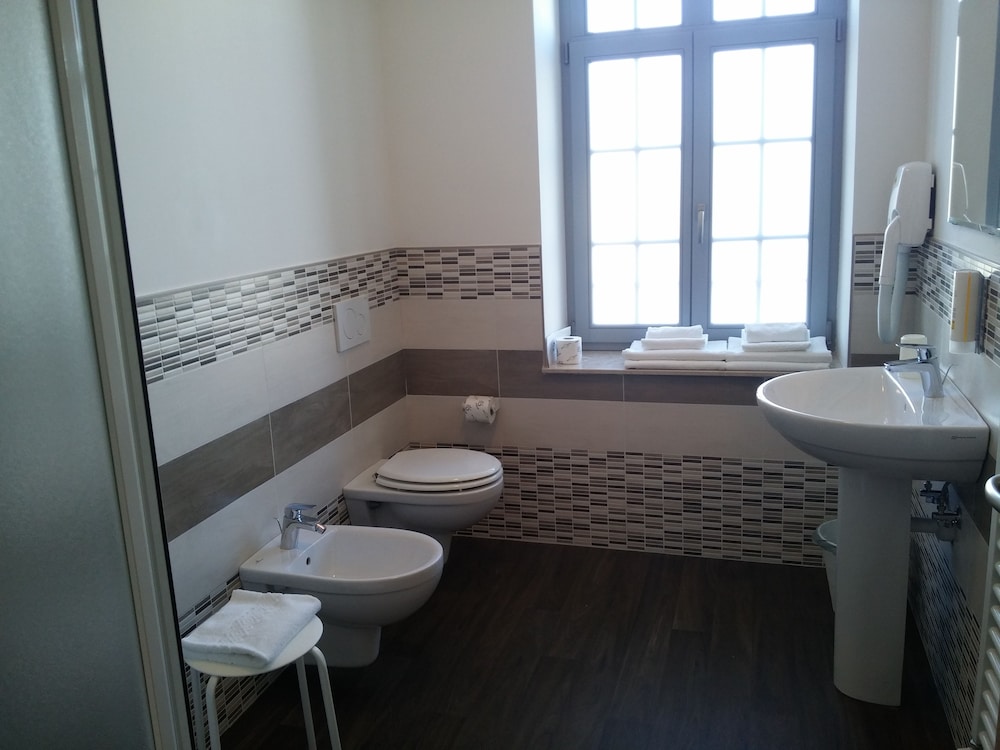 Nuovo Albergo Operai 36/36