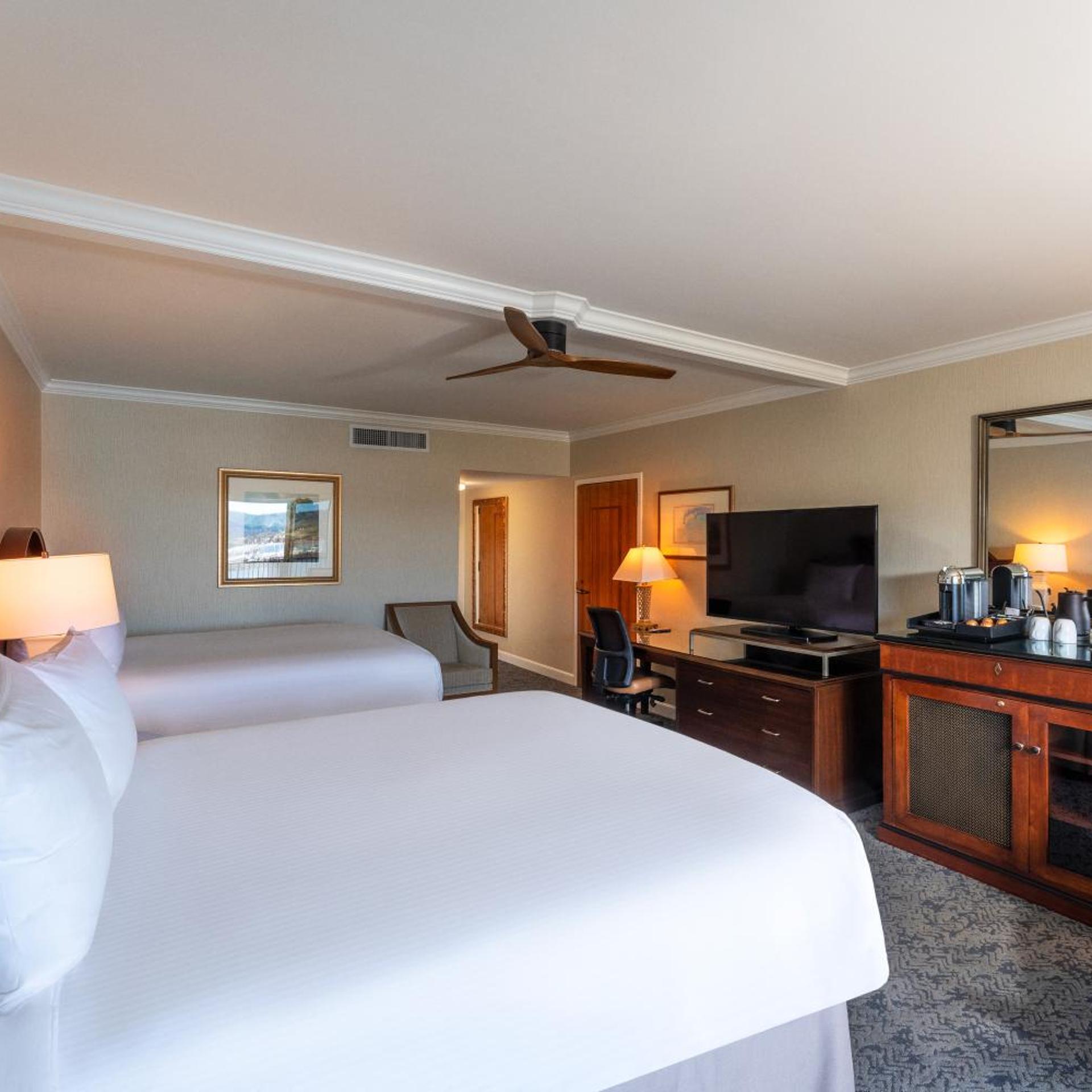 Room, Quadruple