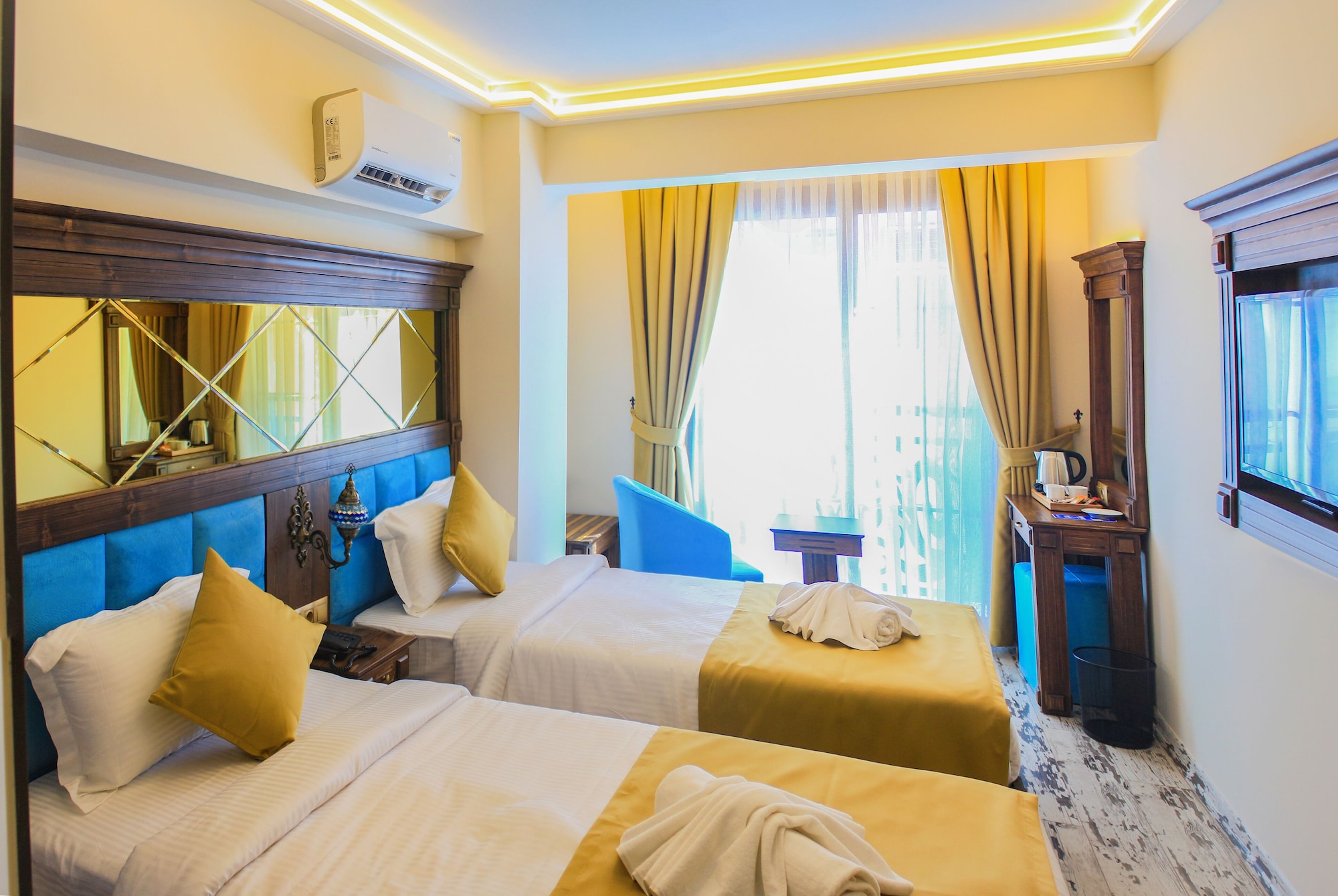 STANDARD, TWIN BEDS
