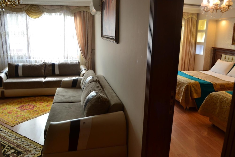 Grand Fatih Hotel 32/45