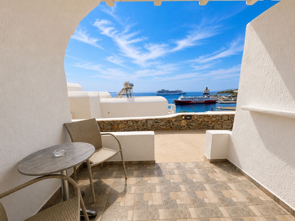 Villa Oceania 4/50