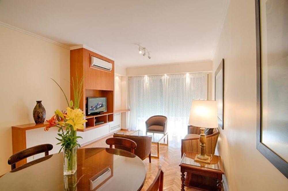 Trianon Residence Recoleta 57/65