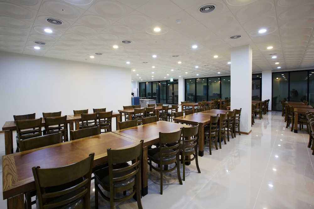 Ewha Hotel 23/30