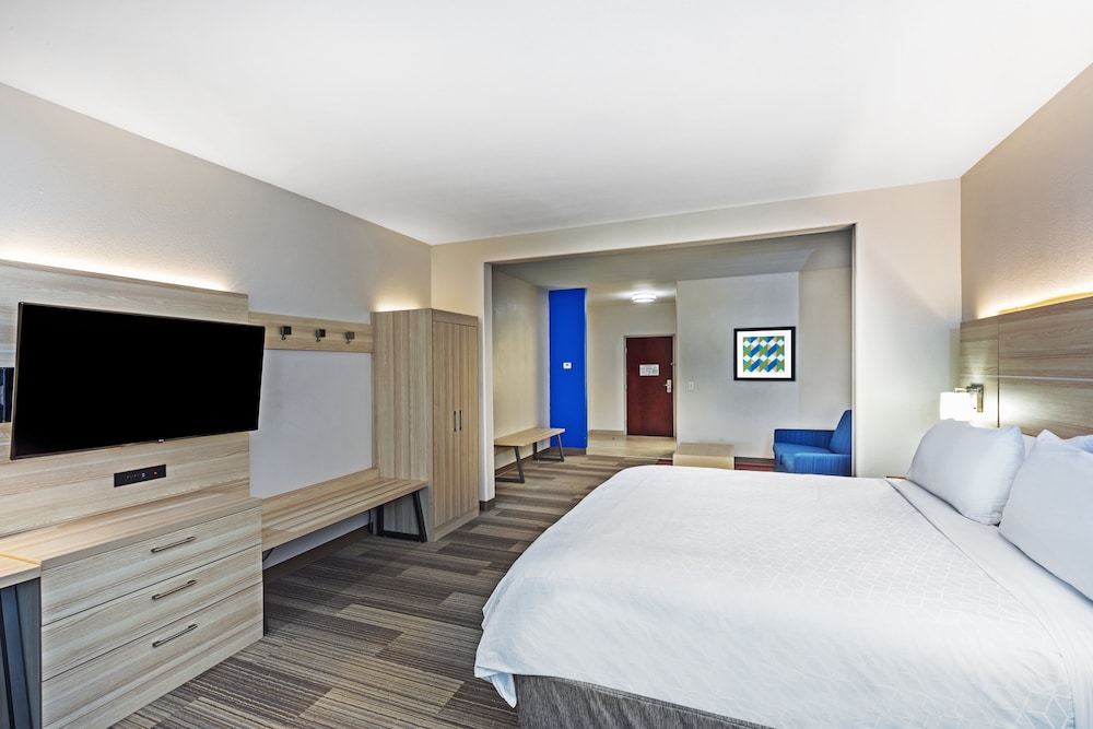 Holiday Inn Express Hotel Suites Vidor South 15/71