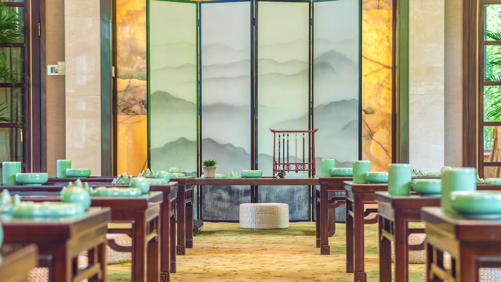 West Lake State Guest House 34/50
