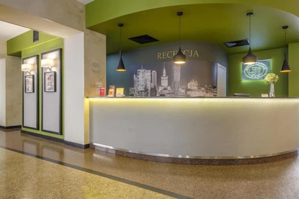 Reytan Hotel 6/41