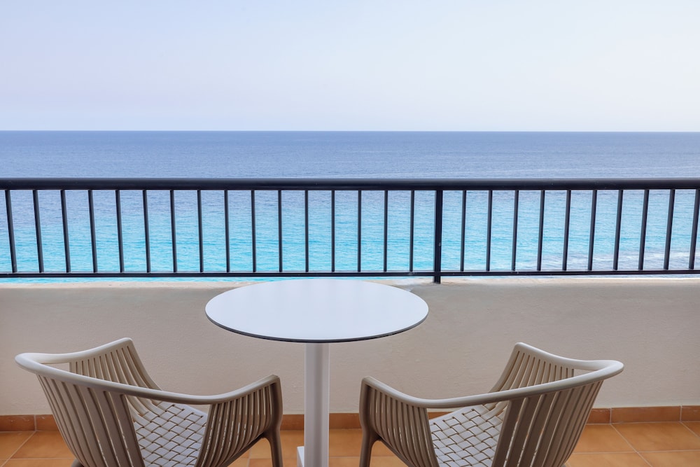 Alua Calas de Mallorca Resort 2/43