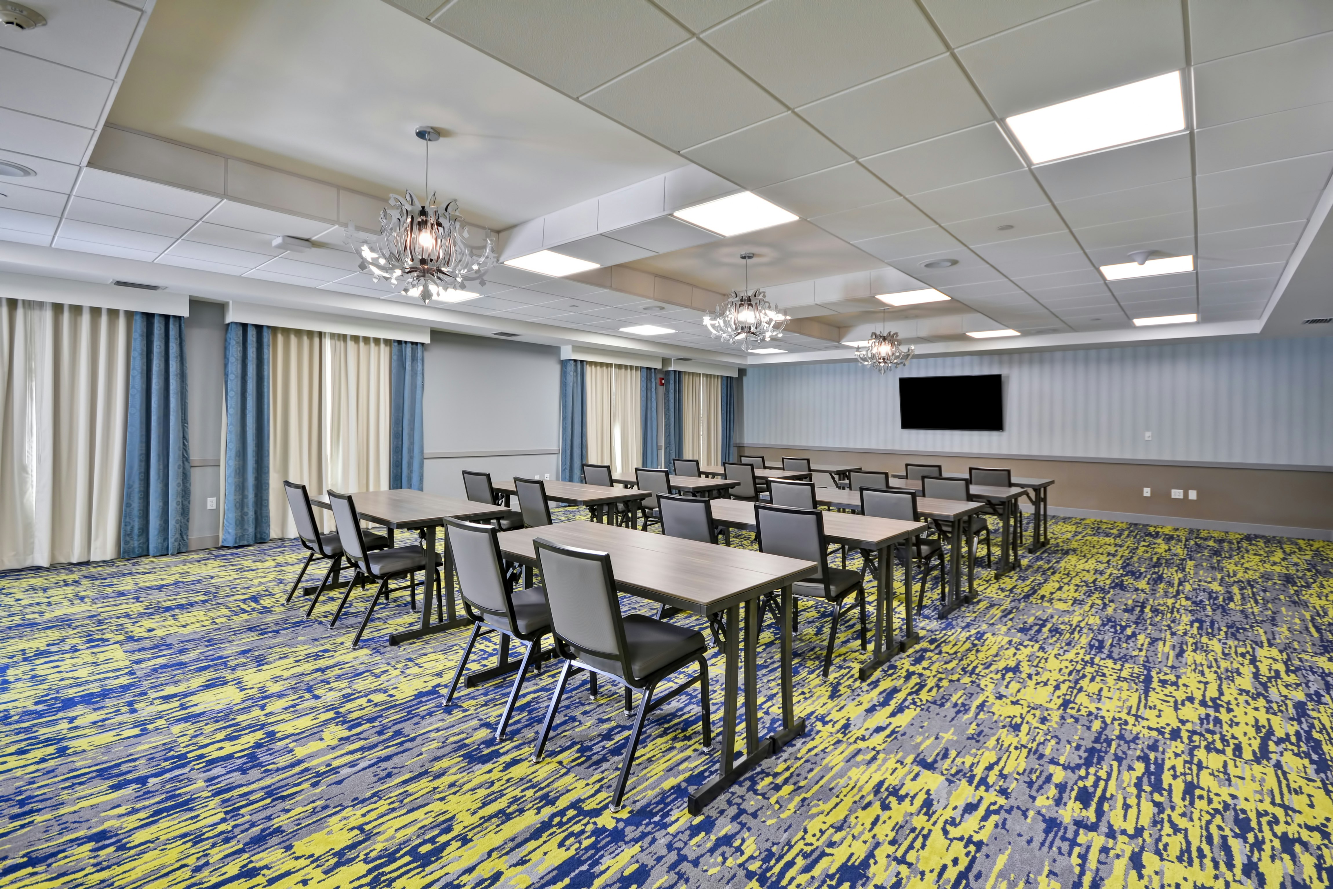 Homewood Suites by Hilton Orlando Theme Parks 43/55